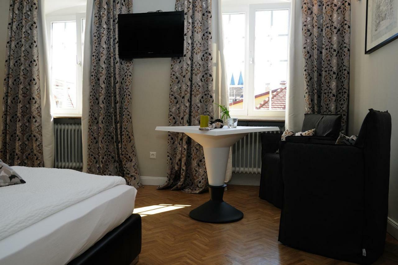 Apart-Hotel Heiligenthaler Hof Landau in der Pfalz Exterior photo